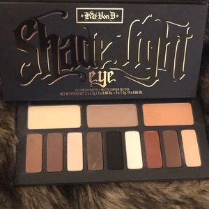 Eyeshadow palette